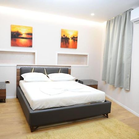 Grandpa House App.1 Apartment Тирана Екстериор снимка
