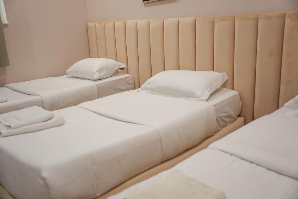 Grandpa House App.1 Apartment Тирана Екстериор снимка