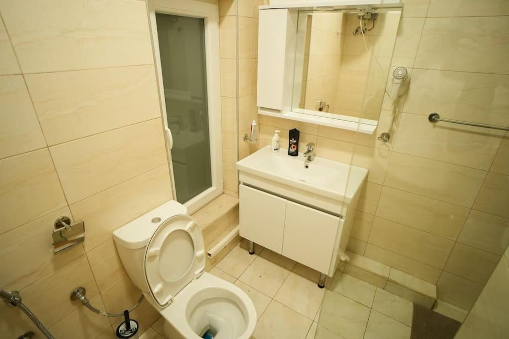 Grandpa House App.1 Apartment Тирана Екстериор снимка