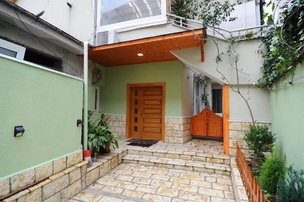 Grandpa House App.1 Apartment Тирана Екстериор снимка