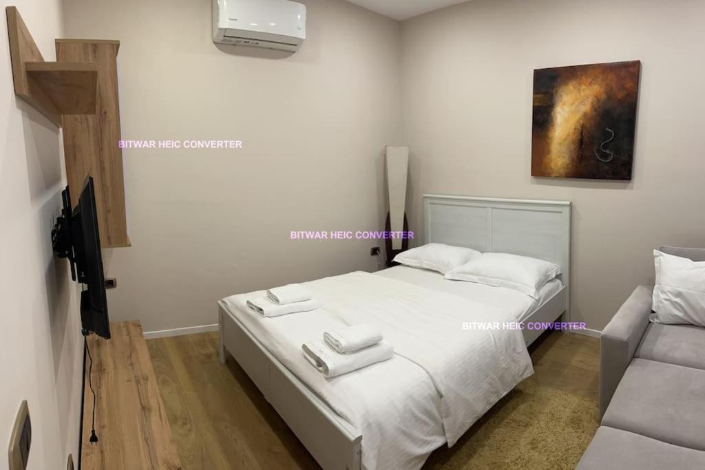 Grandpa House App.1 Apartment Тирана Екстериор снимка