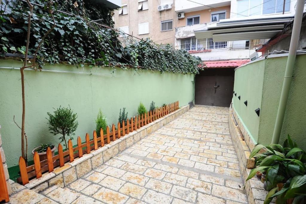 Grandpa House App.1 Apartment Тирана Екстериор снимка